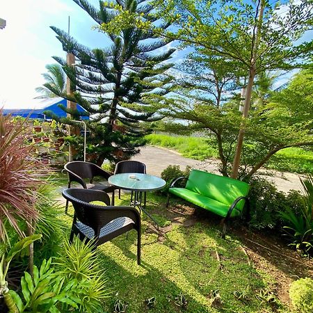 Relaxing Home At Camella Bacolod, Near Airport, Rockwell, Terminals, Famous Resto Buitenkant foto